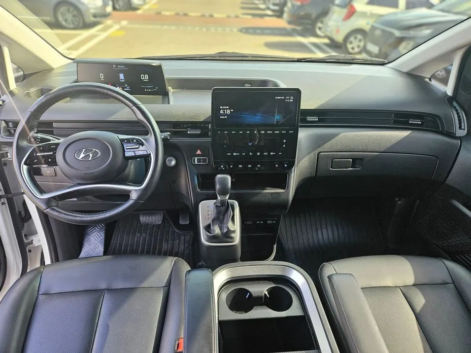 Hyundai Staria — фото 10
