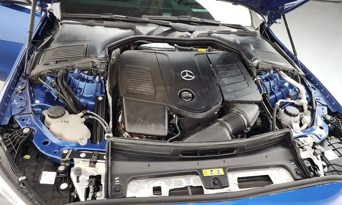 Mercedes-Benz C-Class 2023 из KR, фото 10