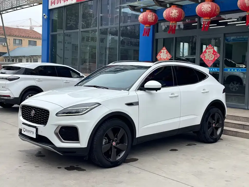 Jaguar E-PACE