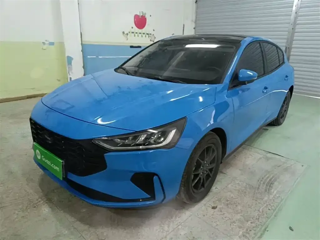 Ford Focus 2023 из CN, фото 5