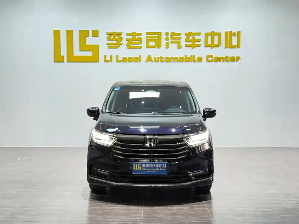 Honda Odyssey — фото 2