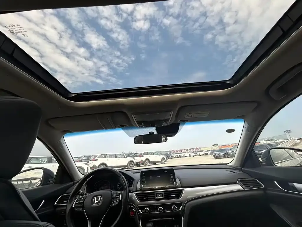 Honda Accord — фото 5