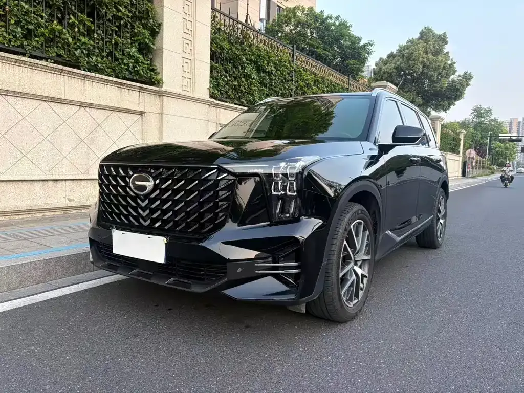 GAC Motor Trumpchi GS8 — фото 1
