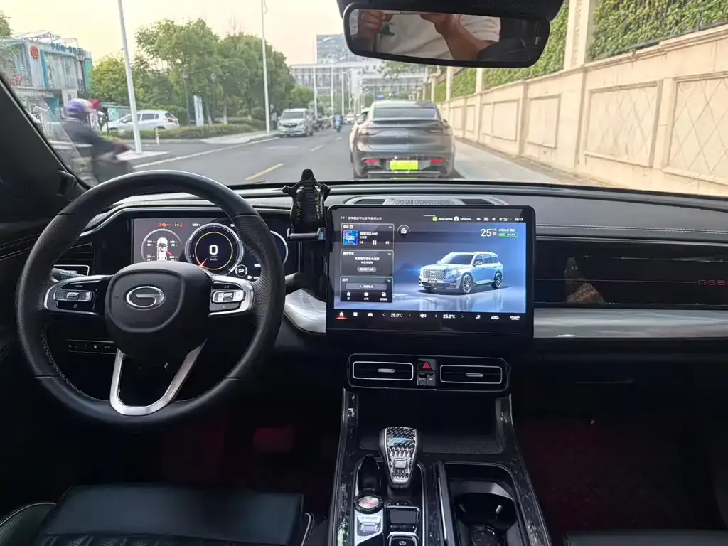 GAC Motor Trumpchi GS8 — фото 10