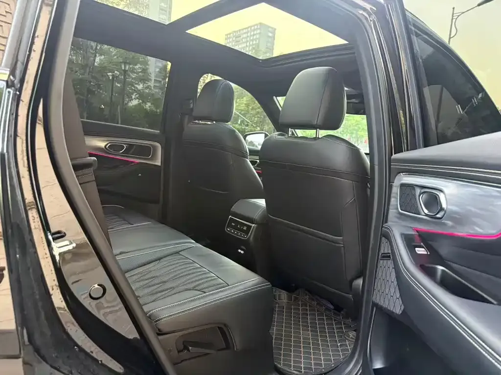 GAC Motor Trumpchi GS8 — фото 2