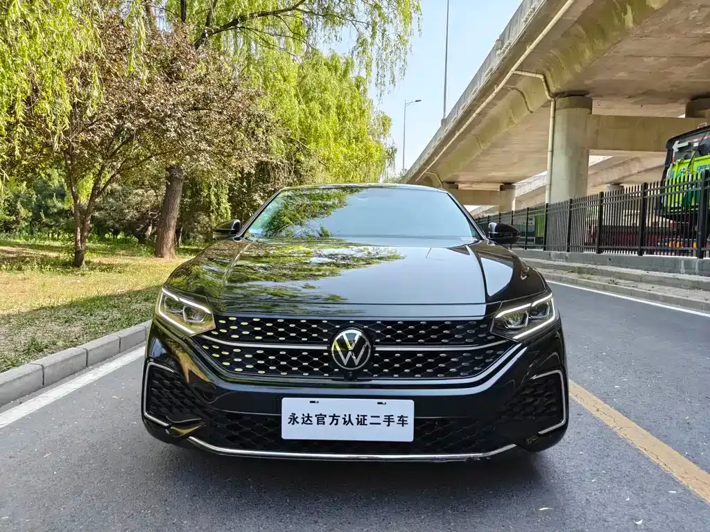 Volkswagen Passat — фото 8