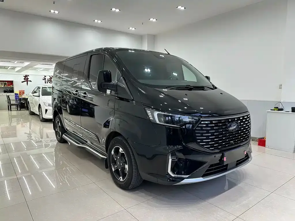 Ford Tourneo 2023 из CN, фото 9