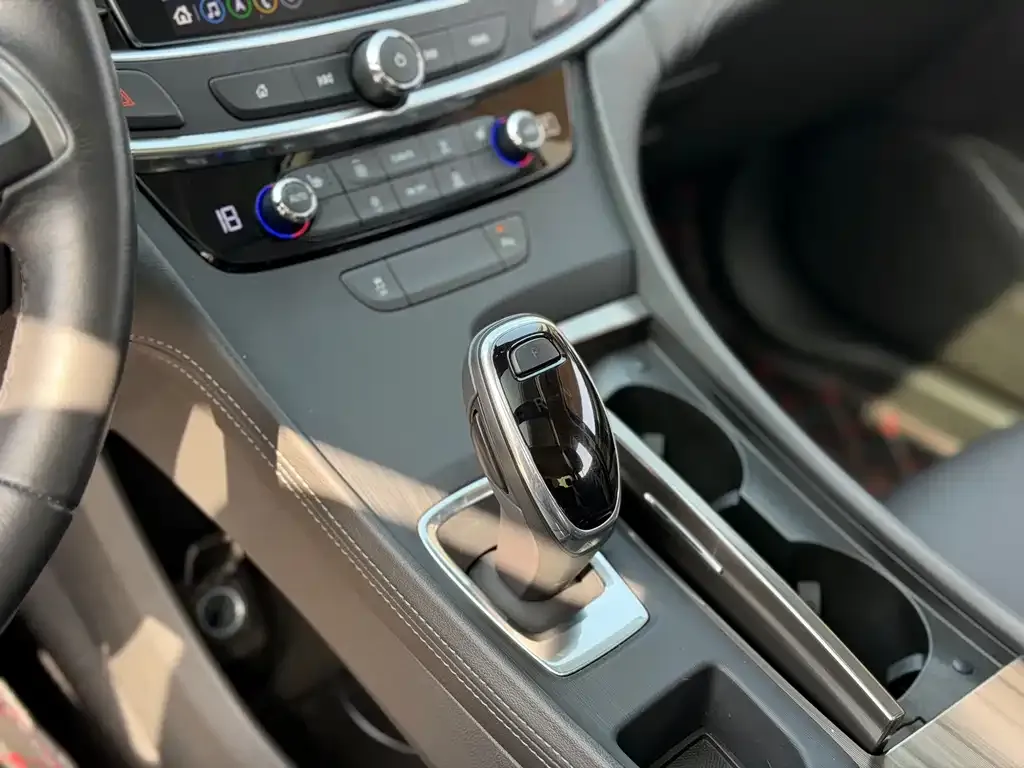 Buick LaCrosse 2023 из CN, фото 6