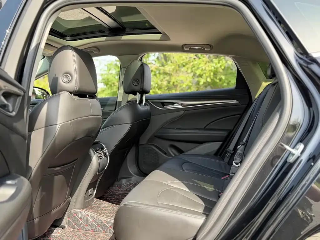 Buick LaCrosse 2023 из CN, фото 10