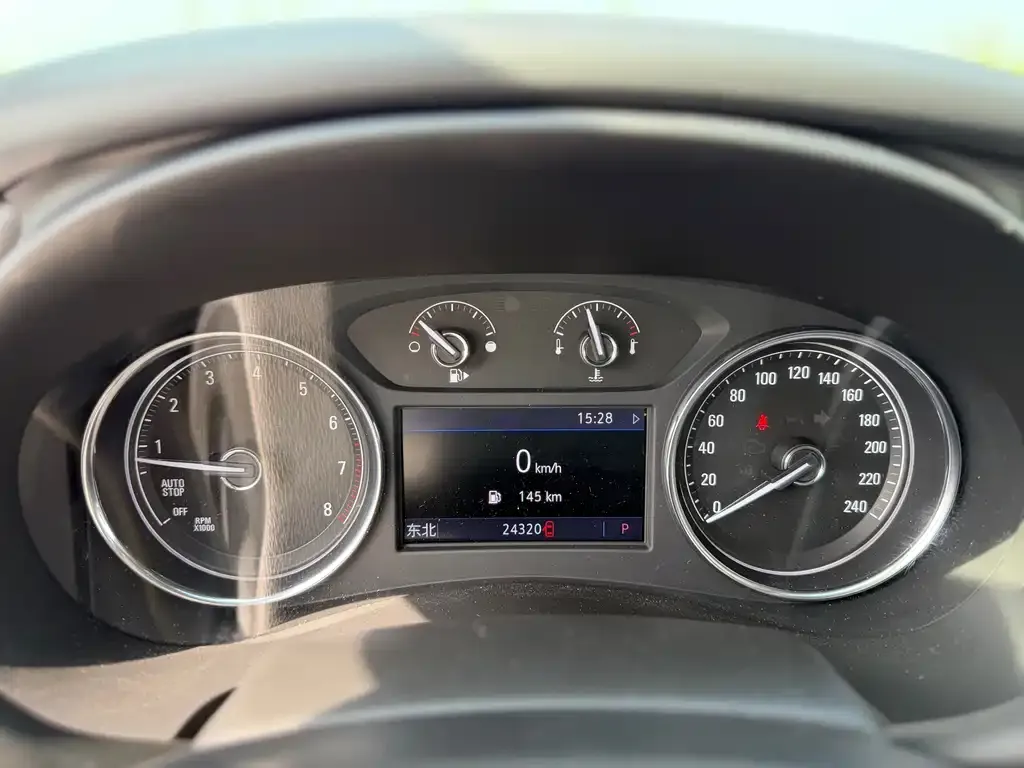 Buick LaCrosse 2023 из CN, фото 2