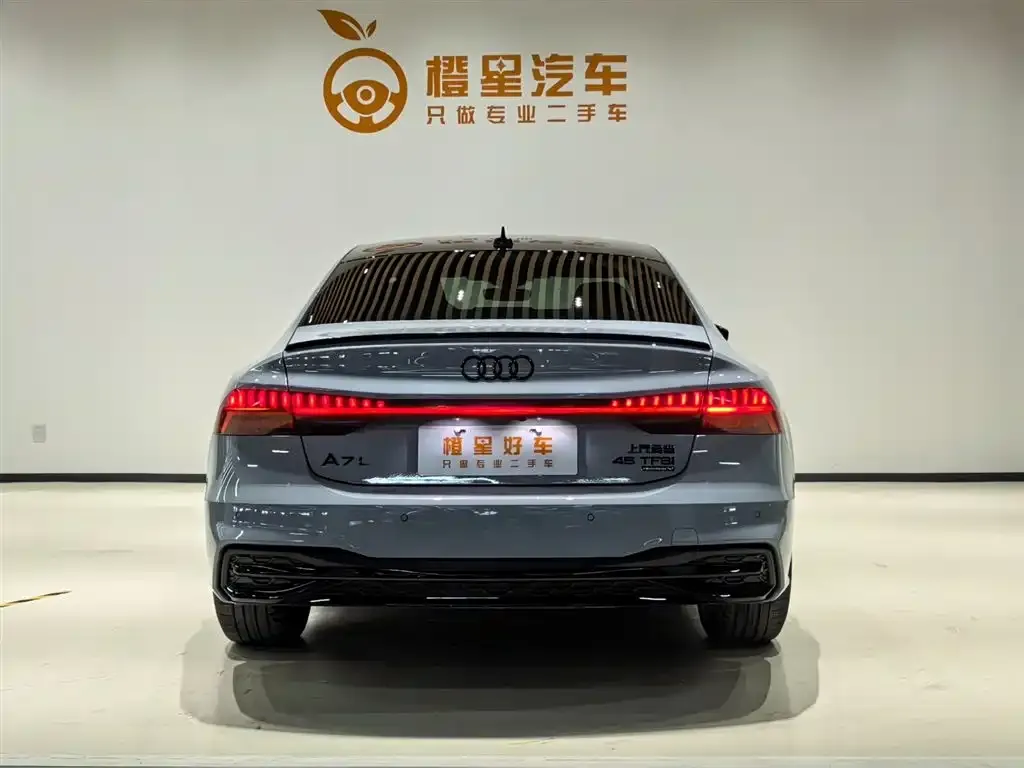 Audi A7L — фото 3