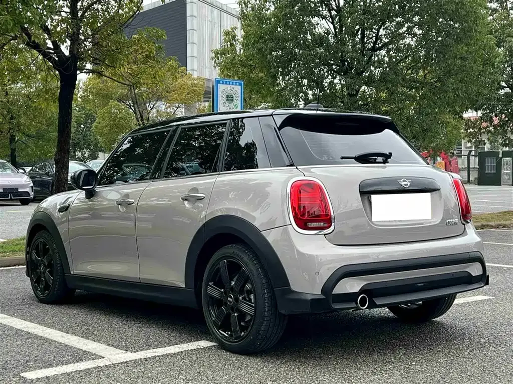 MINI Cooper (3-door) — фото 10