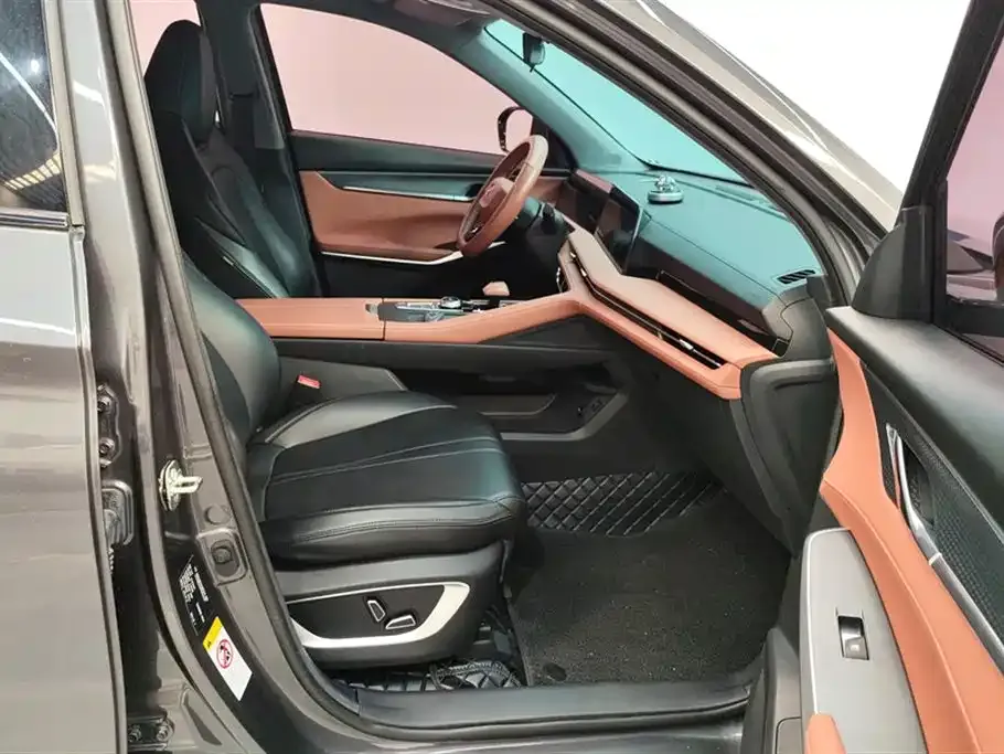 Changan CS75PLUS — фото 4
