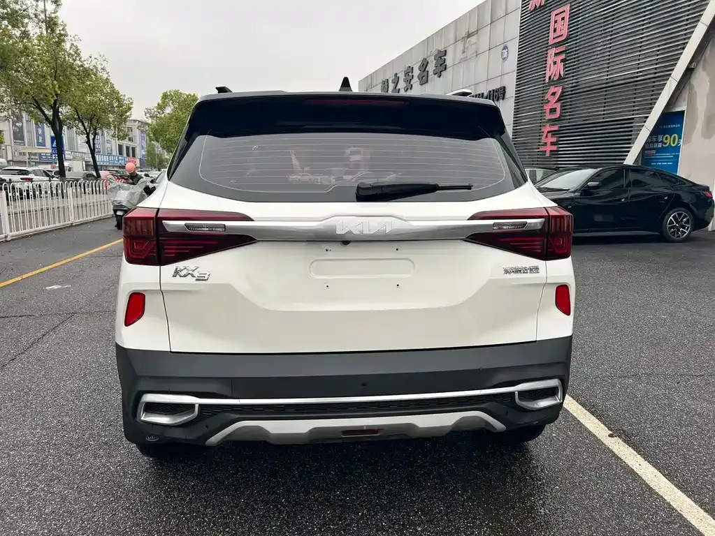 Kia KX3 — фото 10