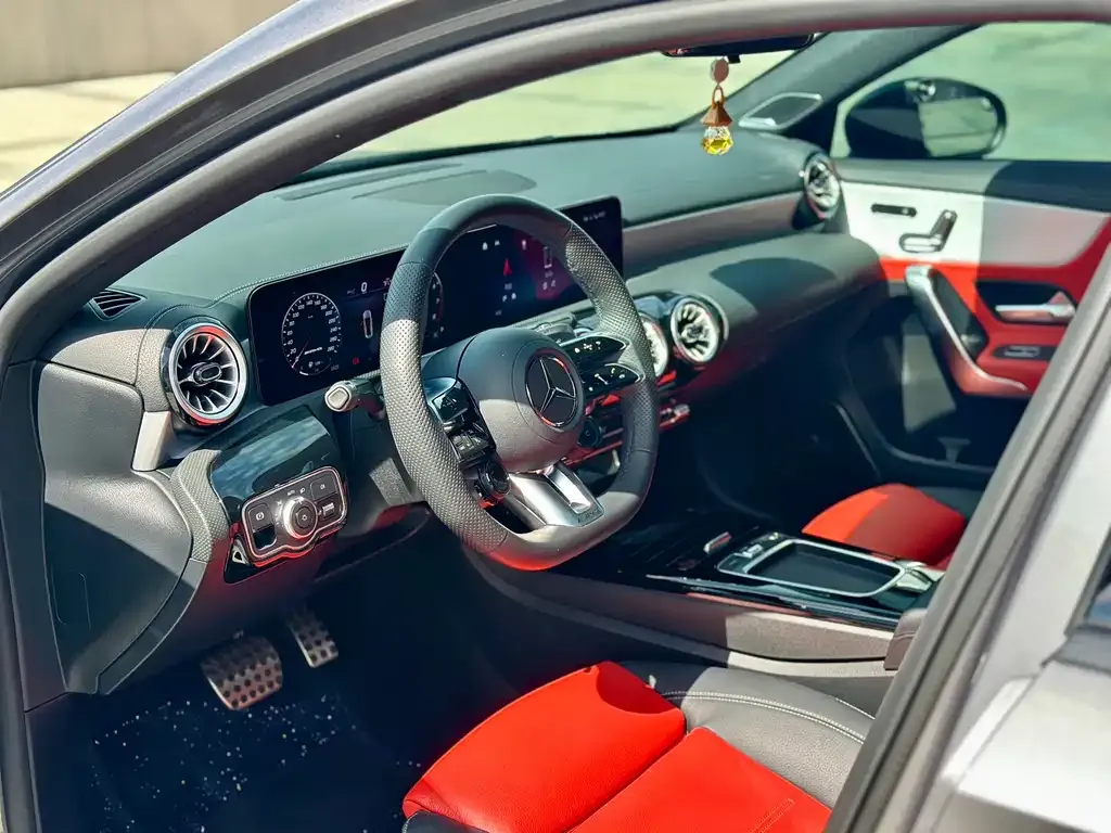Mercedes-Benz A-Class AMG 2024 из CN, фото 7