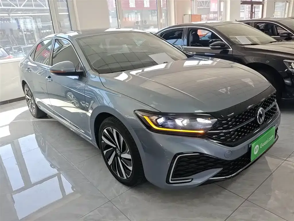 Volkswagen Passat — фото 3