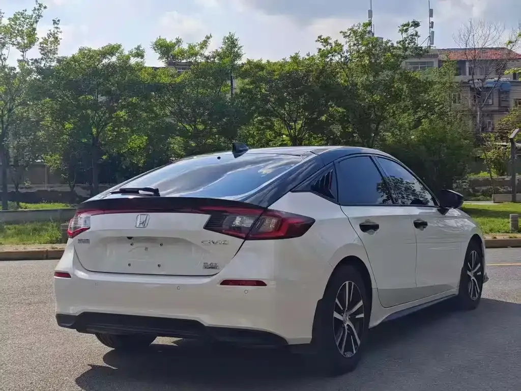 Honda Civic — фото 5