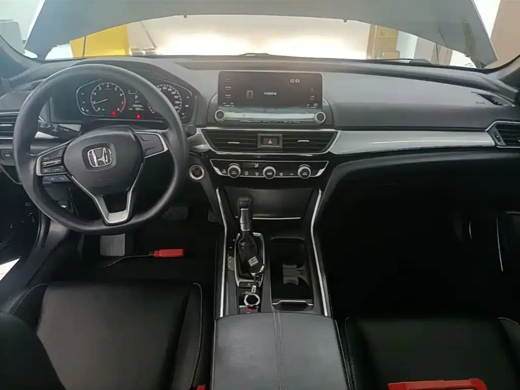 Honda Inspire 2023 из CN, фото 4