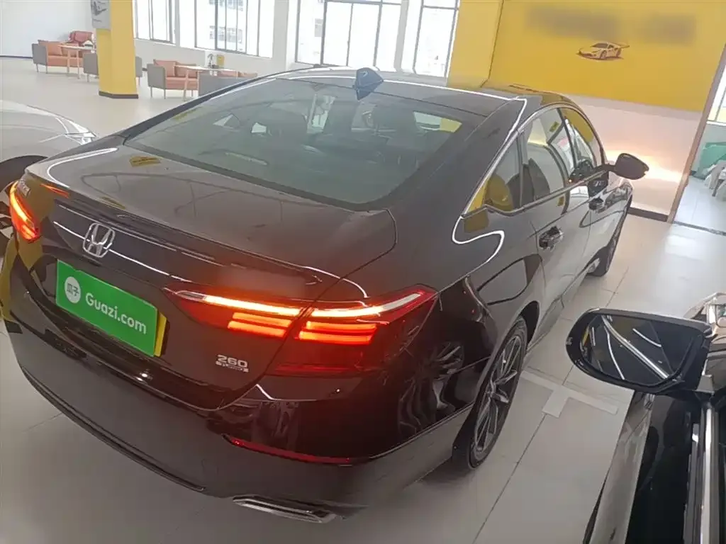 Honda Inspire 2023 из CN, фото 7