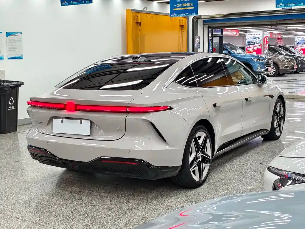 Roewe Feifan F7 2023 из CN, фото 4