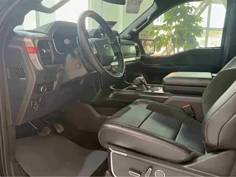 Ford F-150 Raptor — фото 4
