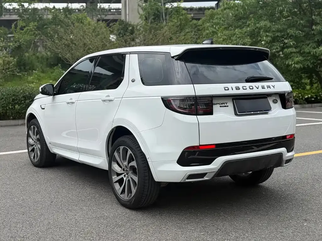 Land Rover Discovery Sport — фото 9