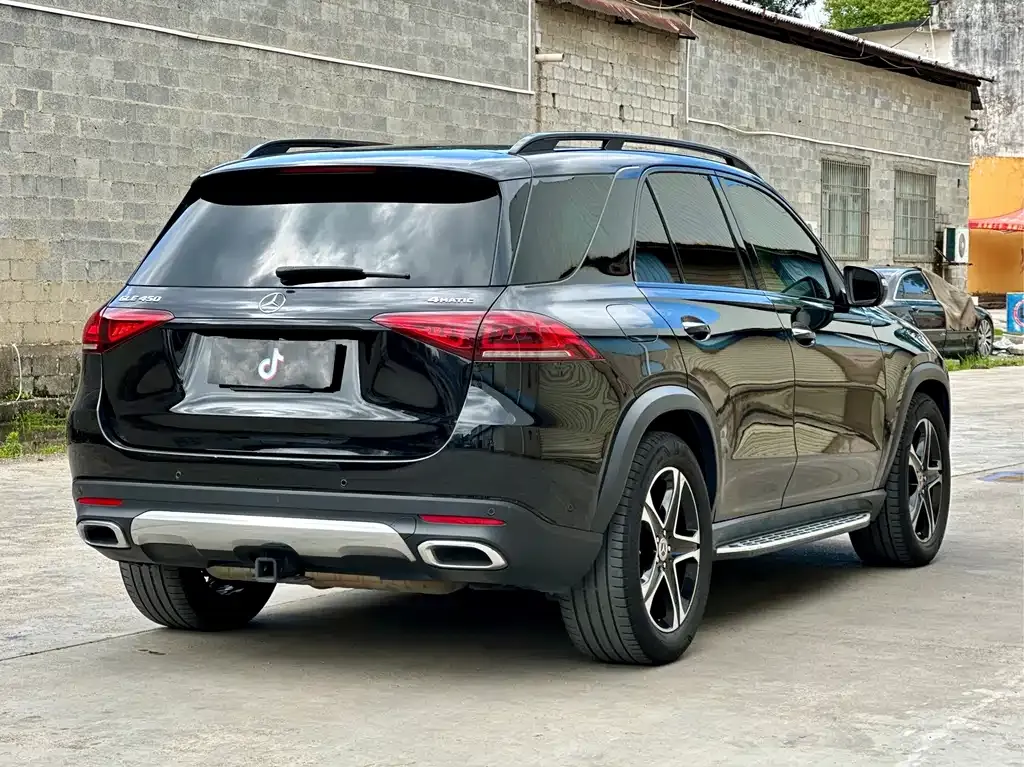 Mercedes-Benz GLE — фото 9