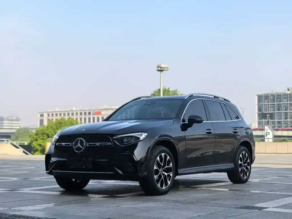 Mercedes-Benz GLC — фото 1