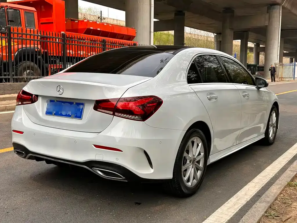 Mercedes-Benz A-Class — фото 4