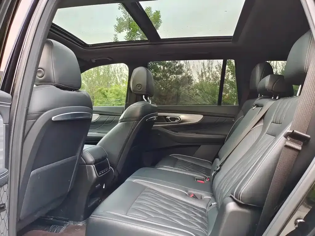 GAC Motor Trumpchi GS8 — фото 7