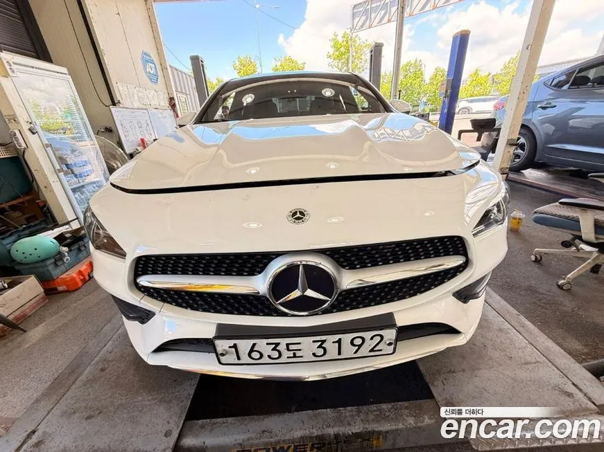 Mercedes-Benz CLA-Class