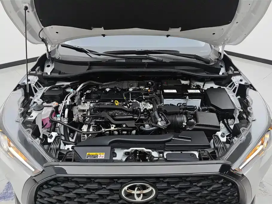 Toyota Corolla Cross — фото 8