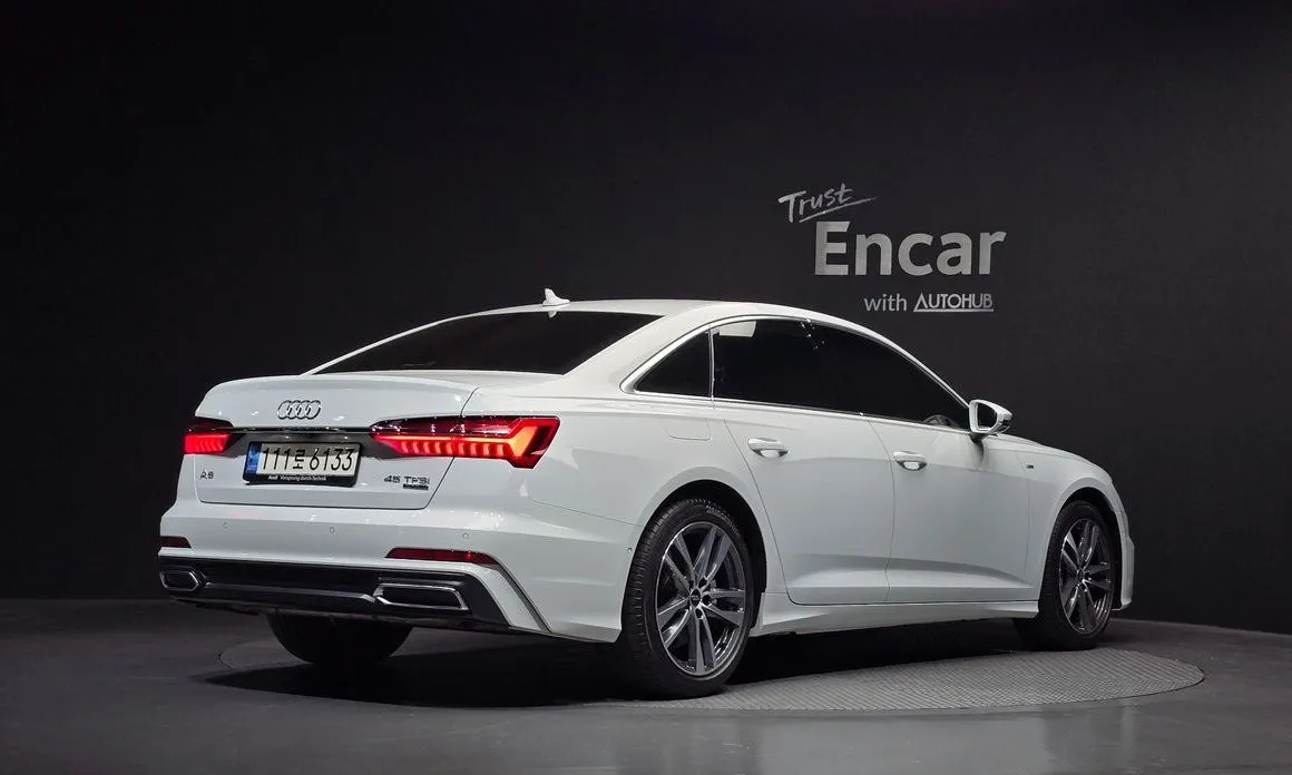 Audi A6 — фото 7