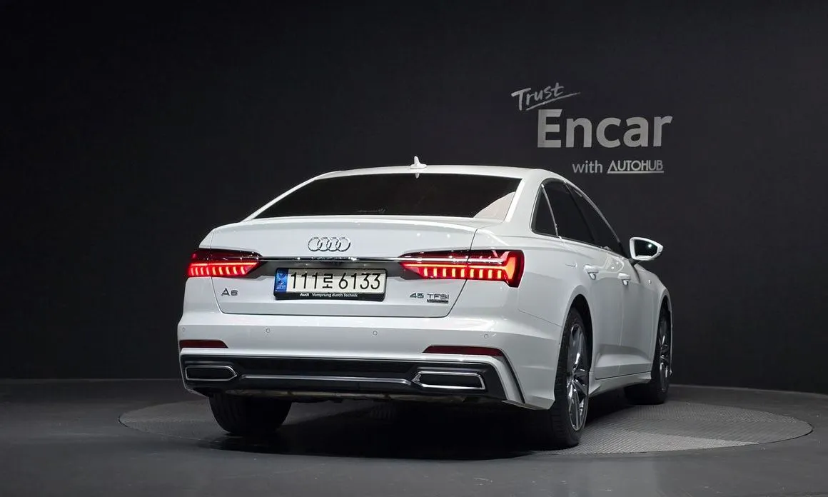 Audi A6 — фото 6