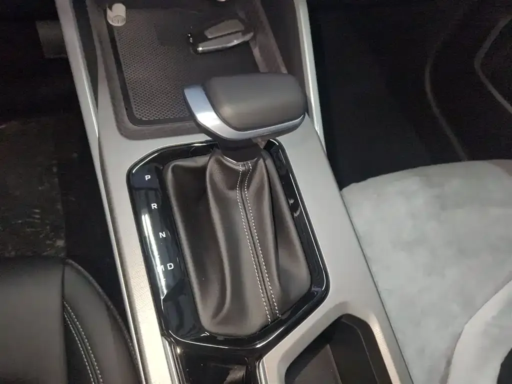 Geely Emgrand 2026 из CN, фото 4