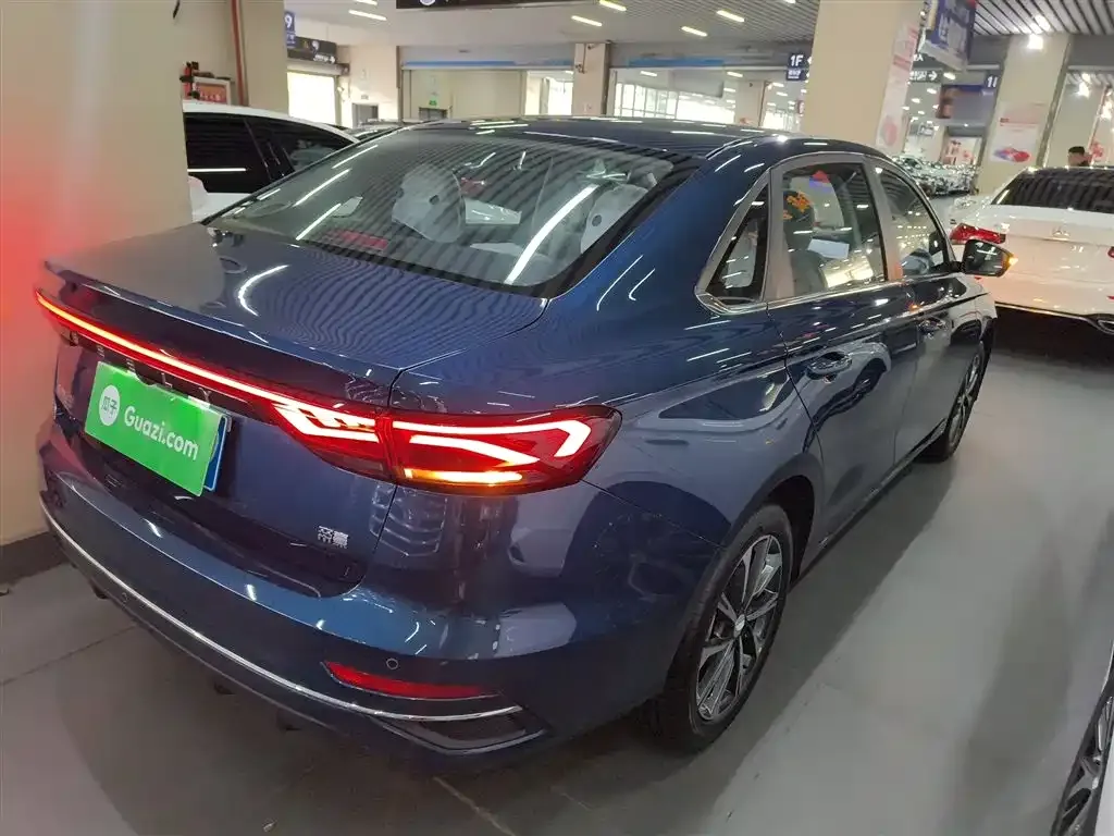 Geely Emgrand 2026 из CN, фото 3