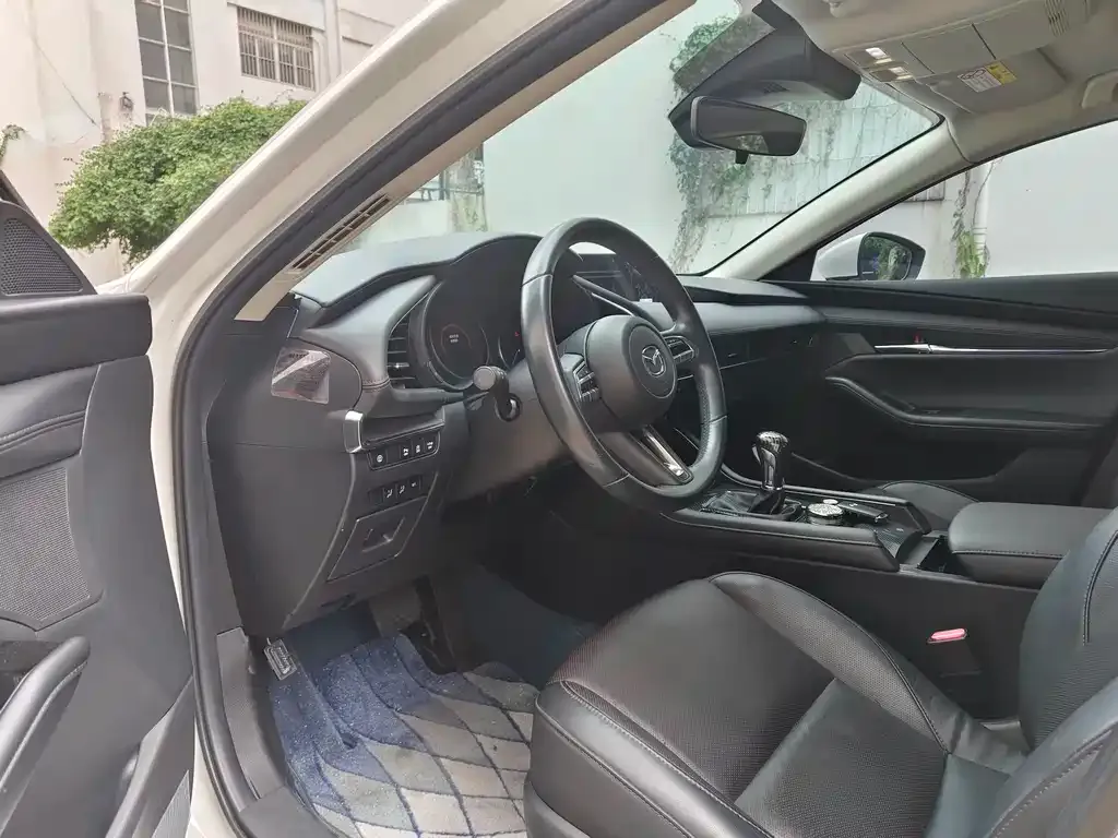 Mazda 3 Axela 2021 из CN, фото 9