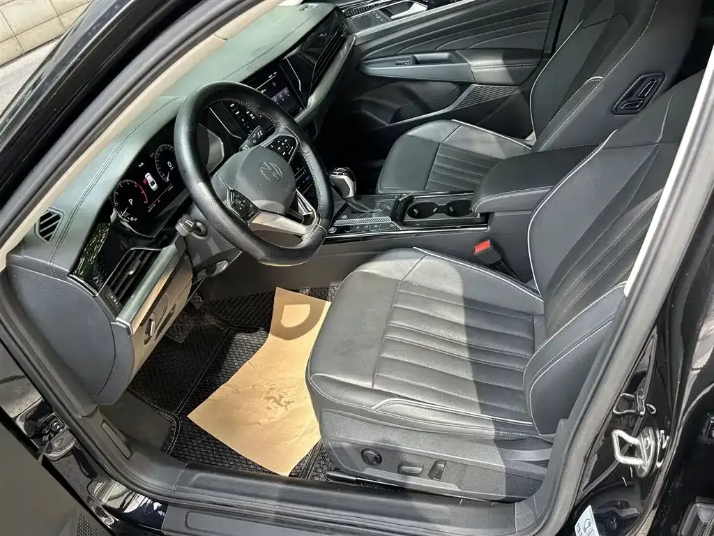 Volkswagen Passat — фото 5