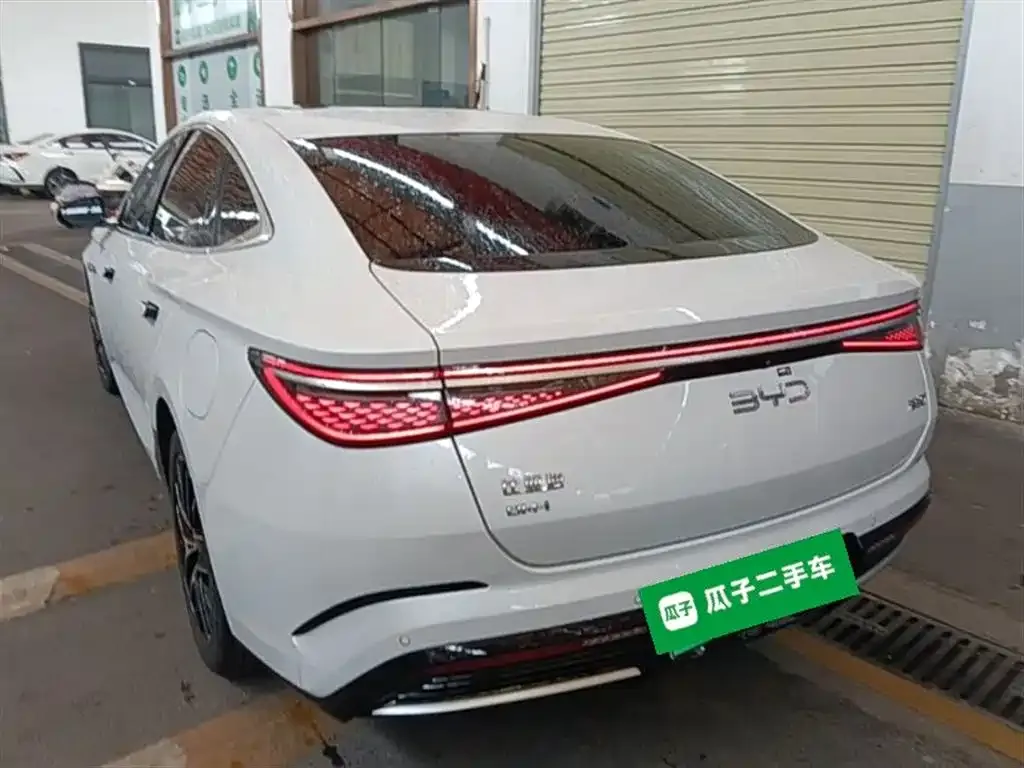 BYD Seal — фото 8