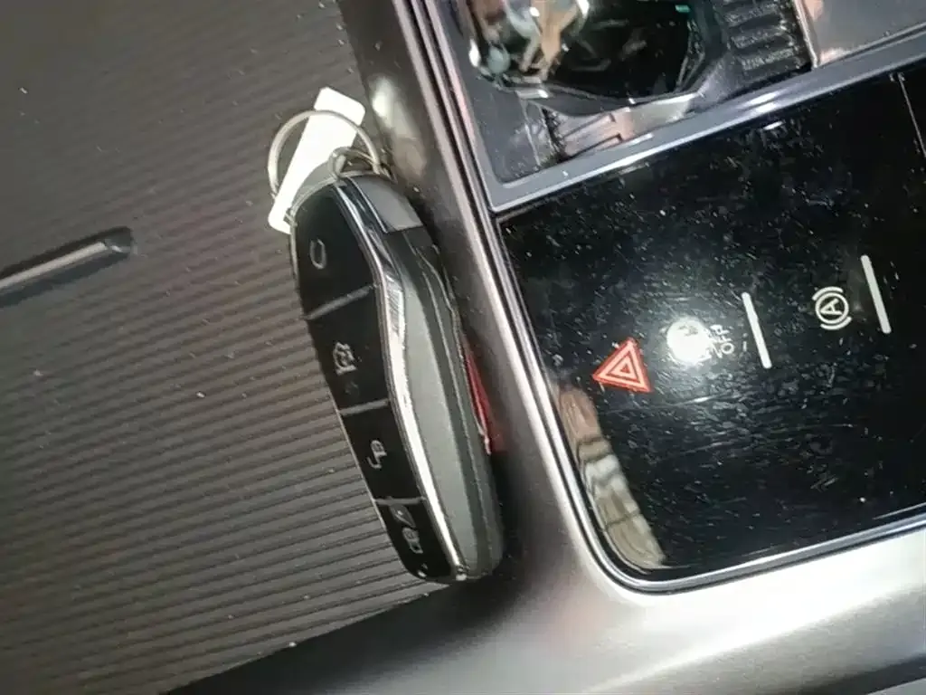 BYD Seal — фото 9
