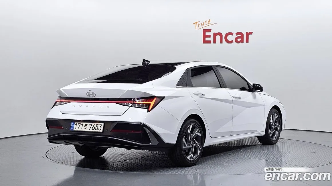 Hyundai AVANTE 2024 из KR, фото 2