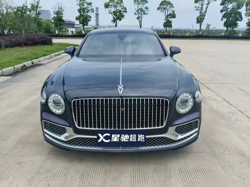 Bentley Flying Spur 2021 из CN, фото 10