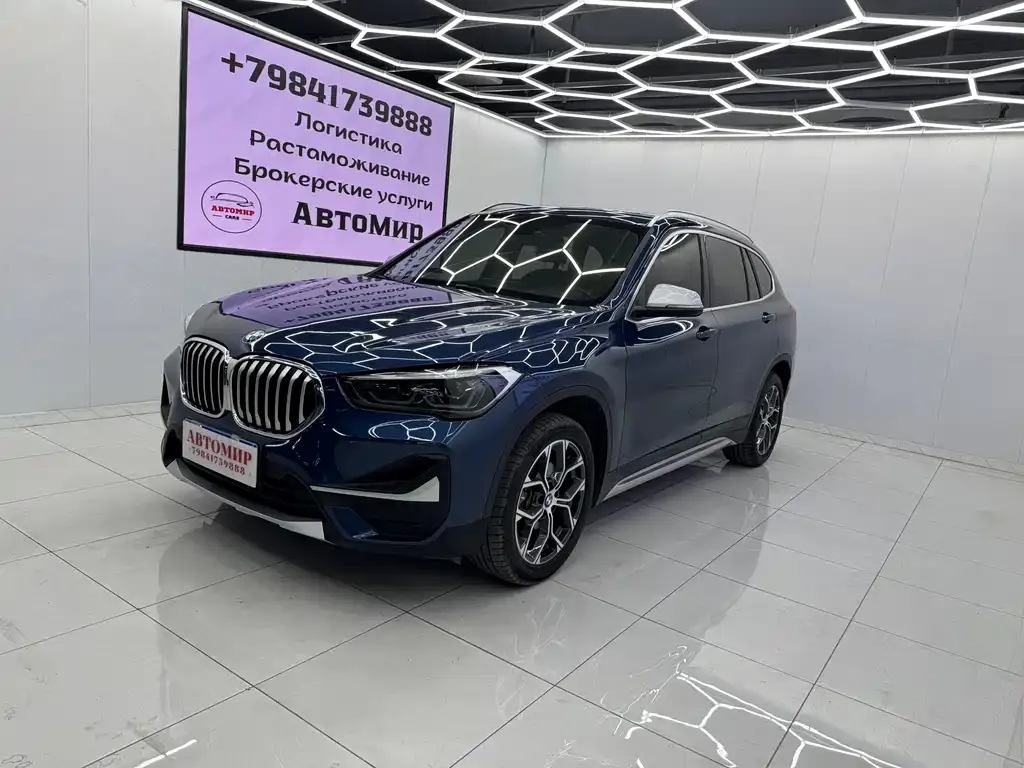 BMW X1 — фото 1