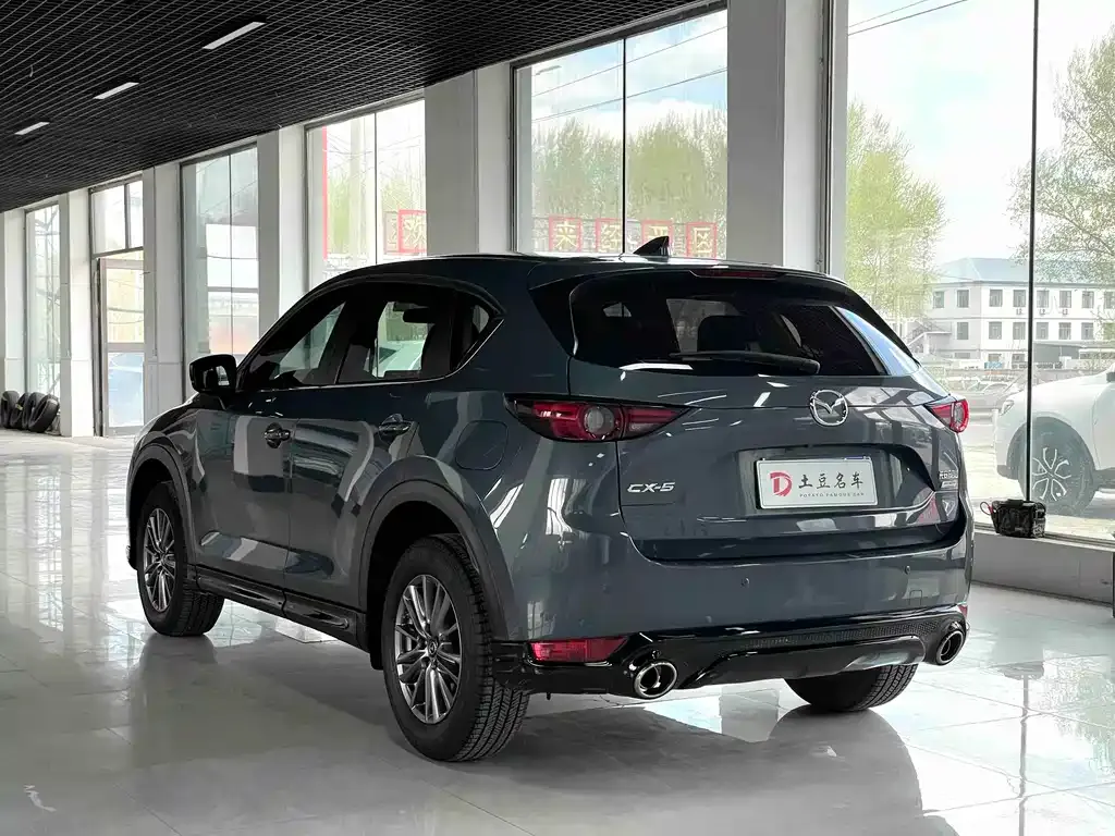 Mazda CX-5 — фото 10
