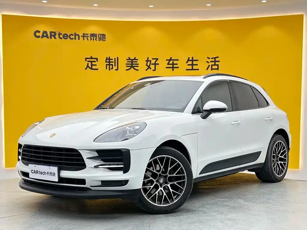 Porsche Macan — фото 1