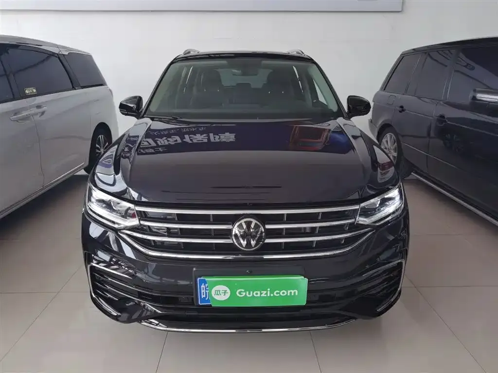 Volkswagen Tiguan L — фото 4
