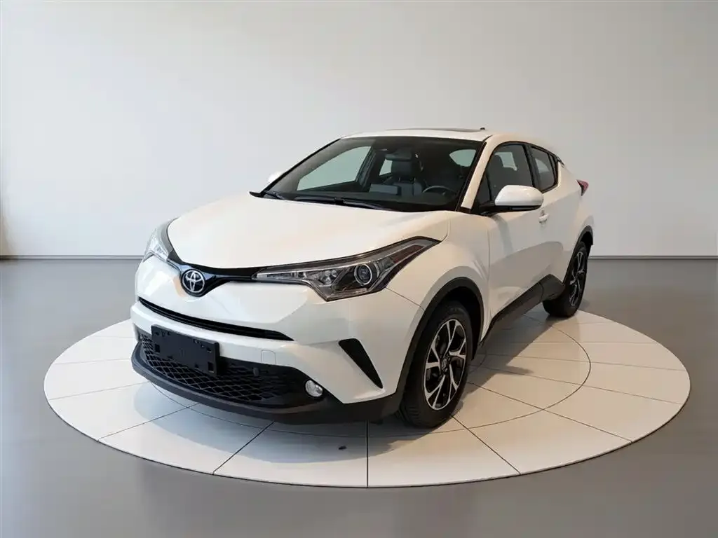 Toyota C-HR — фото 2