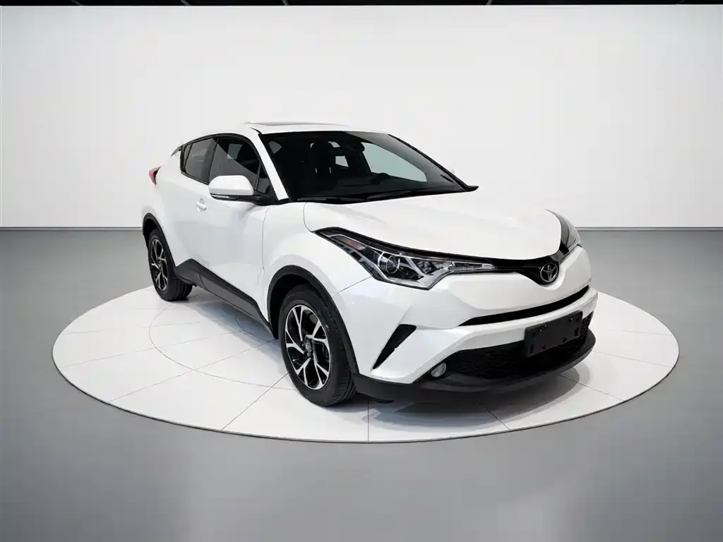 Toyota C-HR — фото 6