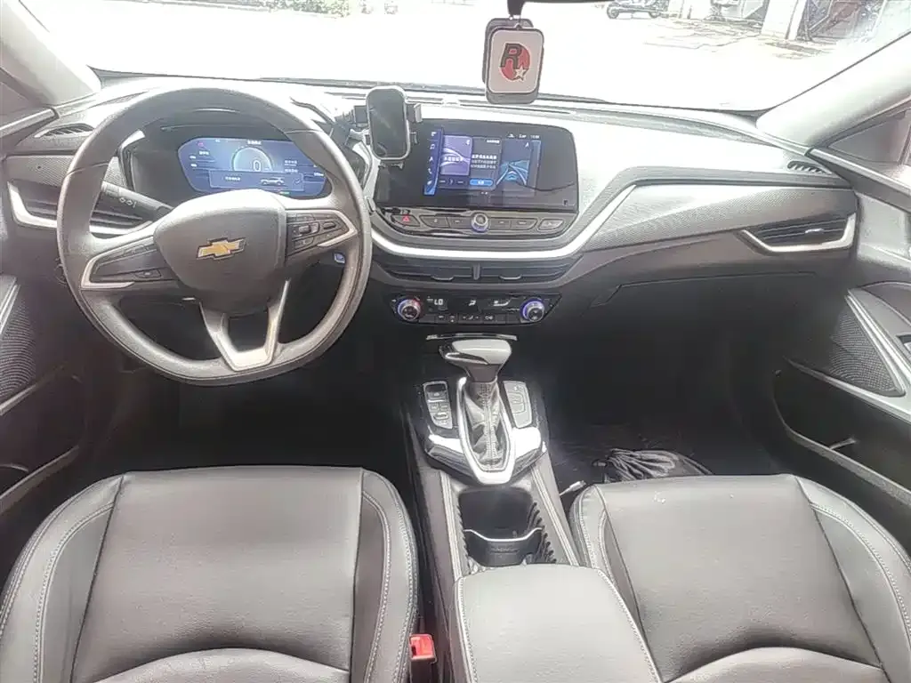 Chevrolet Menlo 2024 из CN, фото 9