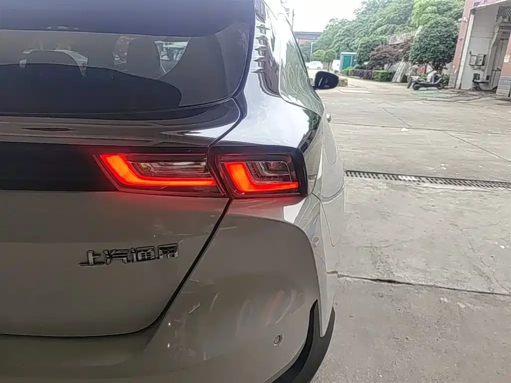 Chevrolet Menlo 2024 из CN, фото 2